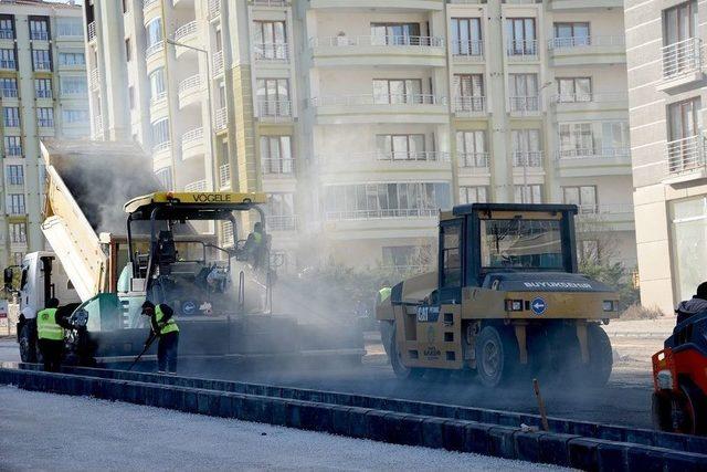 Yeşilçam Caddesi Asfaltlanıyor