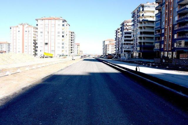 Yeşilçam Caddesi Asfaltlanıyor