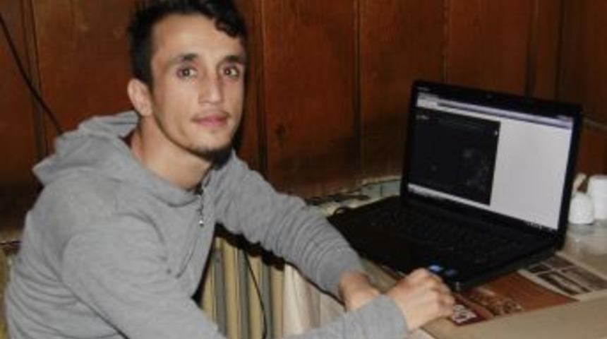 Hakkarili Gen&ccedil;ten Sanal Radyo Hizmeti