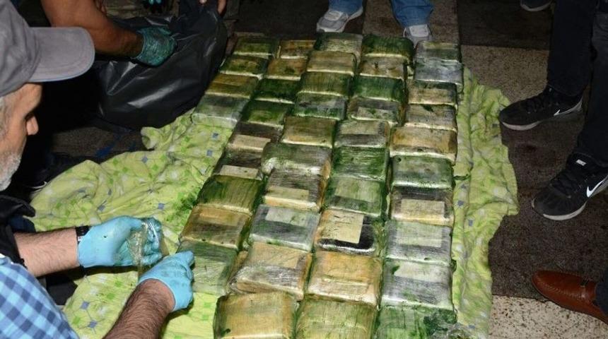 Tekerleğin İ&ccedil;indeki Eroini Narkotik K&ouml;peği Buldu