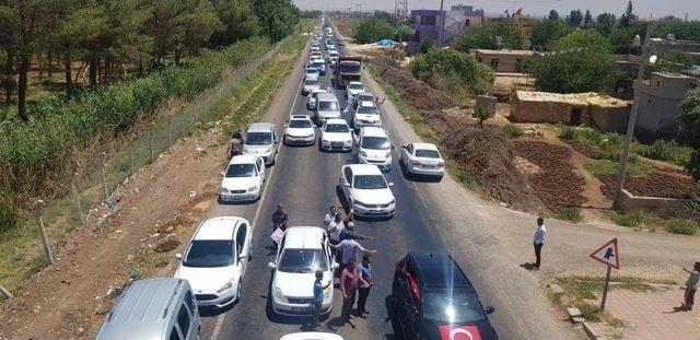 Harran’da Kilometrelerce Miting Konvoyu Oluştu