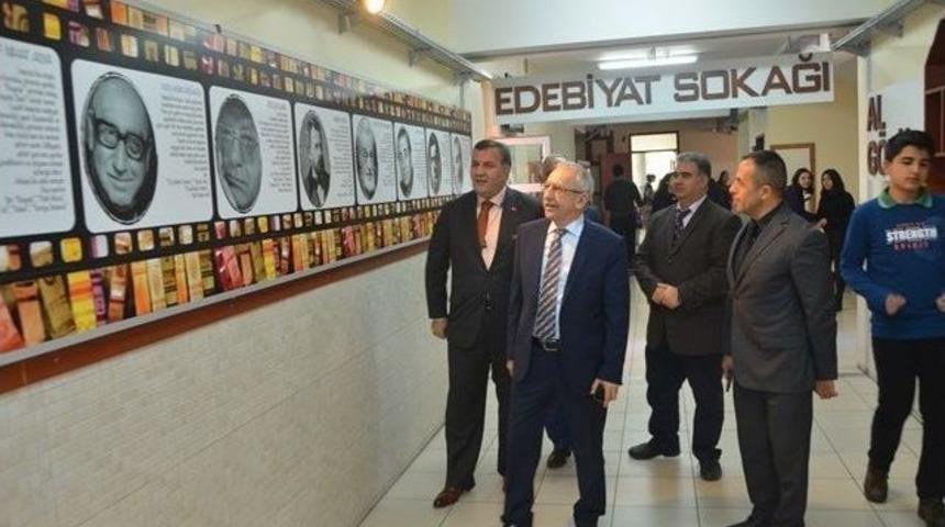 M&uuml;steşar Yardımcısı Bilgili, Mahmut Arslan Anadolu Lisesi&rsquo;ni Ziyaret Etti