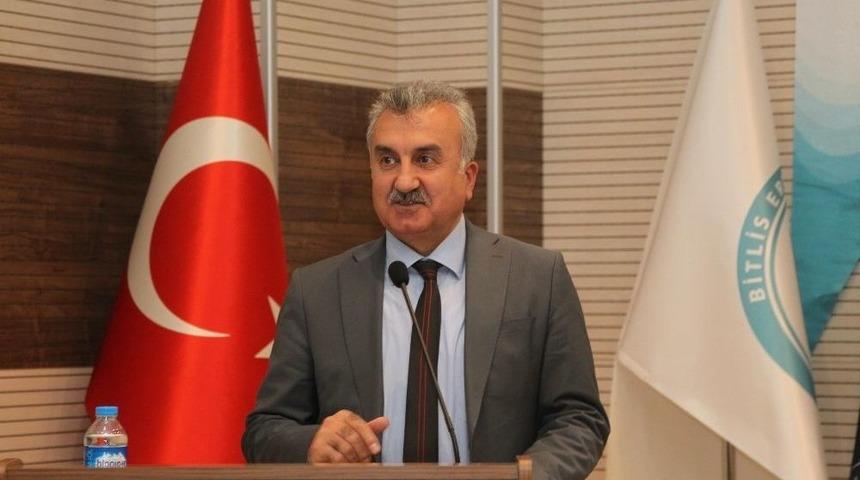 Be&uuml;&rsquo;de &lsquo;g&uuml;n&uuml;m&uuml;zde İlahiyat&ccedil;ı Olmak&rsquo; Semineri D&uuml;zenlendi