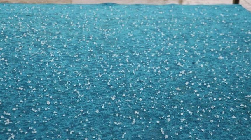 Sivas&rsquo;ta Dolu Yağışı