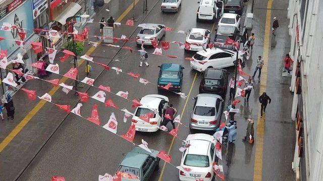 Aniden Bastıran Yağmur, Hayatı Olumsuz Etkiledi