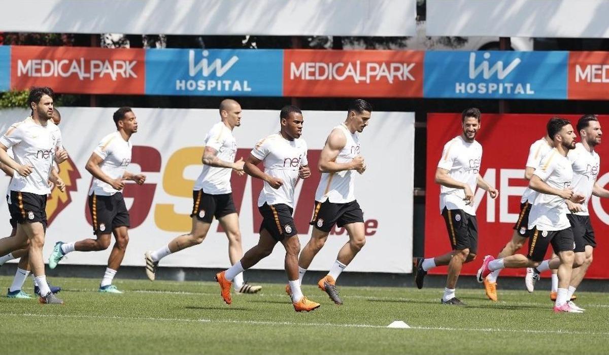 Galatasaray&rsquo;da Derbi Hazırlıkları S&uuml;r&uuml;yor