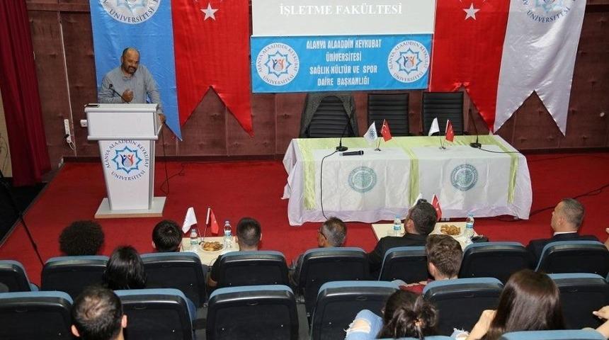 Alk&uuml;&rsquo;l&uuml; &Ouml;ğrencilere Kariyer Tavsiyeleri