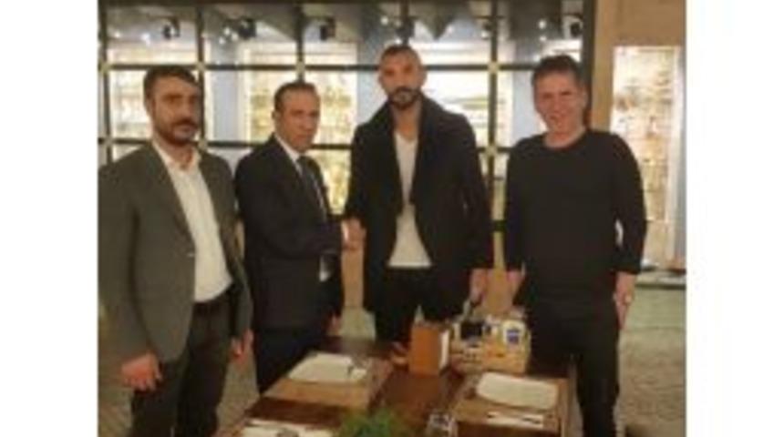 E.yeni Malatyaspor&rsquo;da Yal&ccedil;ın Ayhan İle Yollar Ayrıldı