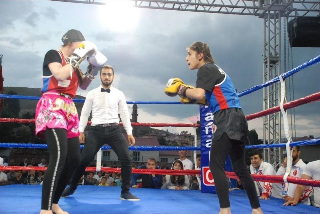 15 Temmuz Şehidi Mahir Ayabak Anısına Muay Thai M&uuml;sabakaları D&uuml;zenlendi