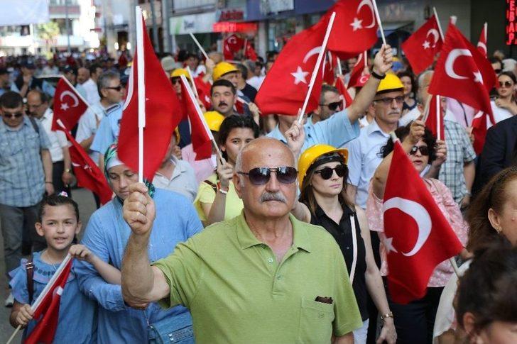 Zonguldak’ın Düşman İşgalinden Kurtuluşunun 97. Yılı Kutlandı G3