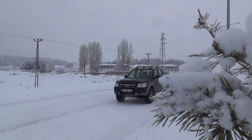 Sarıkamış Yeniden Beyaza B&uuml;r&uuml;nd&uuml;