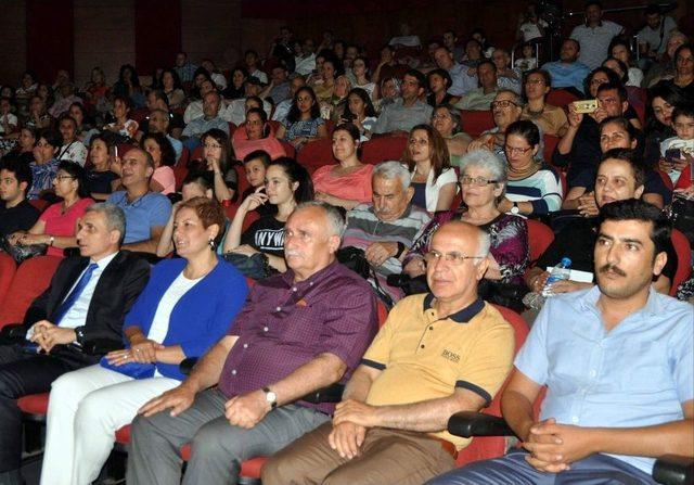 Öğretmenlerden ‘unutulmayan Yaz Şarkıları Ve Türküleri’ Konseri