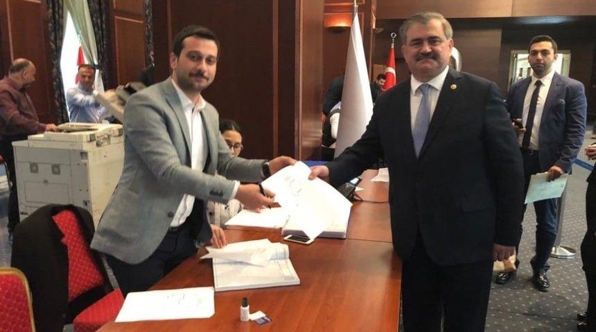Milletvekili Çaturoğlu Aday Adaylığı Müracaatını Yaptı