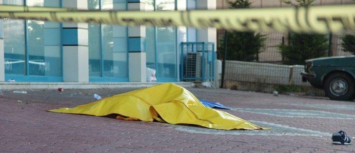 Trafik Polisi Kazada Yaralandı, Kardeşi Öldü G5