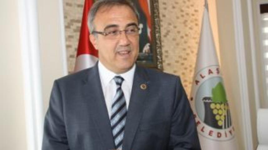 Mhp’li Başkan İstifasını Verdi