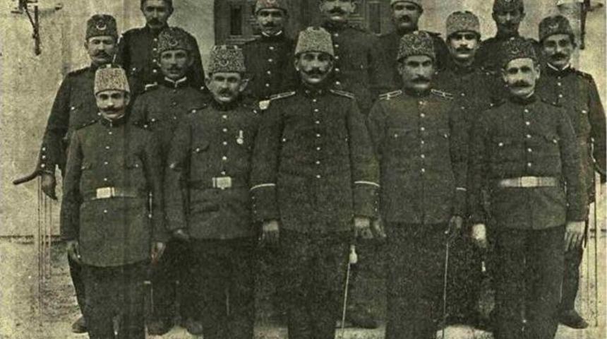 Atat&uuml;rk&rsquo;&uuml;n Kayıp &Ccedil;antasını Bulan Polis
