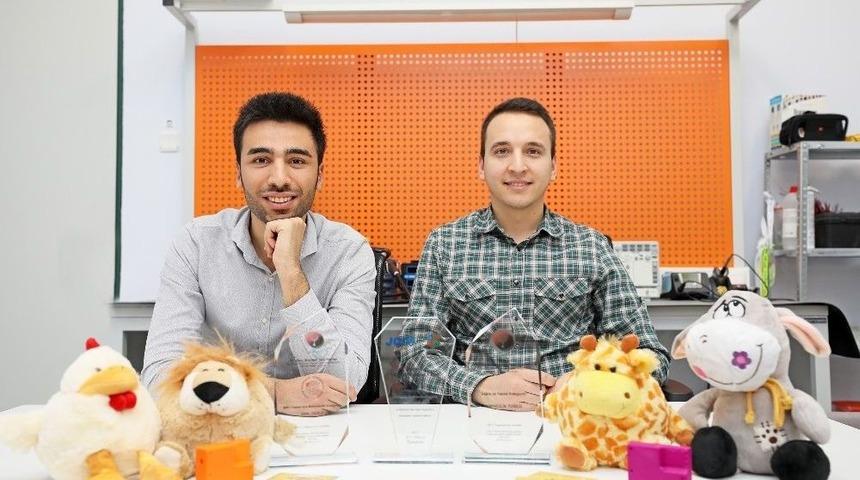 &ldquo;umut&rdquo; Hikayesi &Ouml;d&uuml;lleri Topluyor