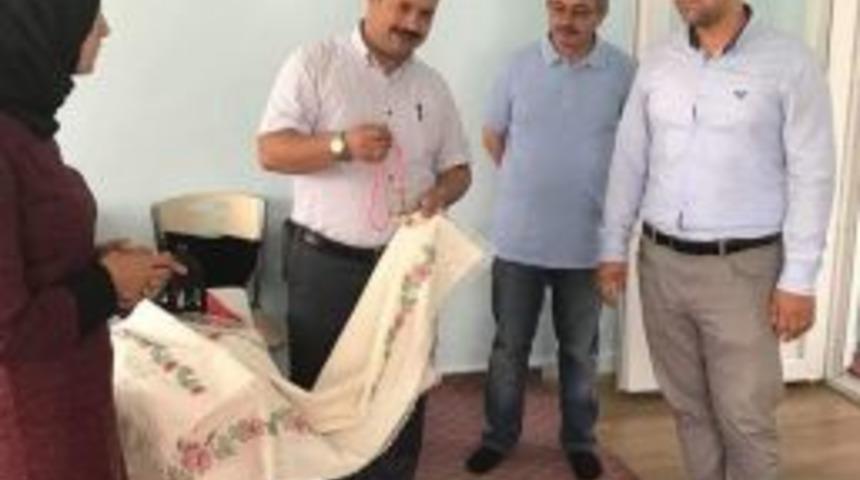 M&uuml;d&uuml;r Numan Tanrıkulu: Kurslarımızı Bitiren Kadınlarımız Kendi İşlerini Kuruyor