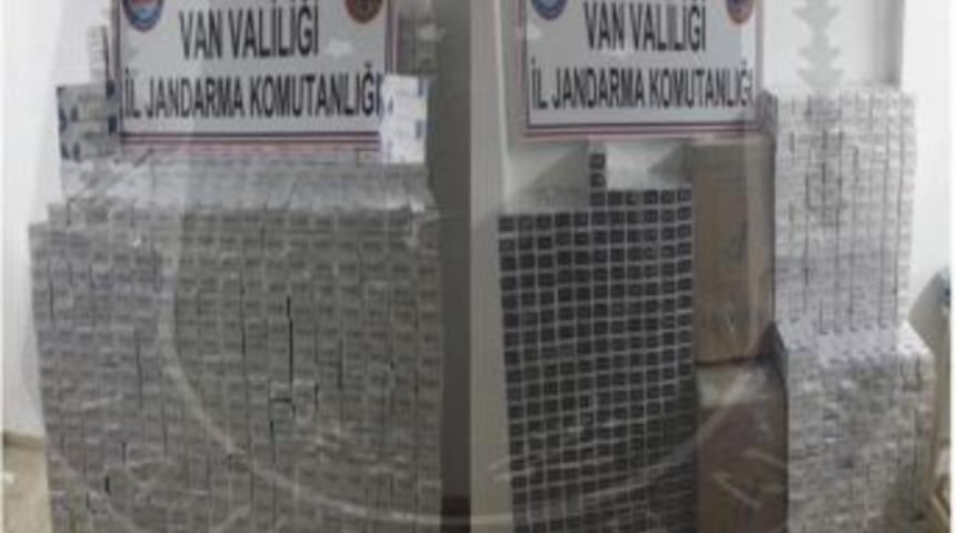 Ahırda Depolanan 21 Bin 310 Paket Ka&ccedil;ak Sigara Ele Ge&ccedil;irildi