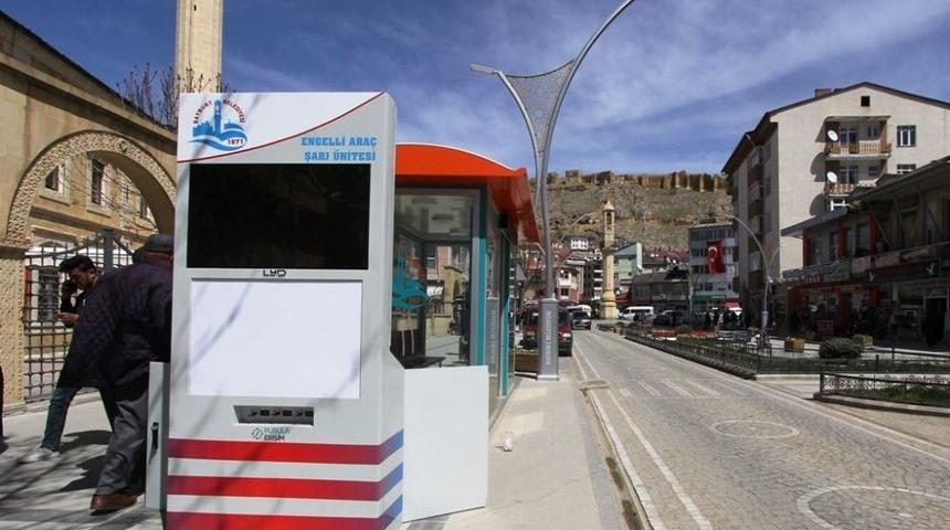 Engelli Ara&ccedil;larının Şarj Sorunu &Ccedil;&ouml;z&uuml;ld&uuml;