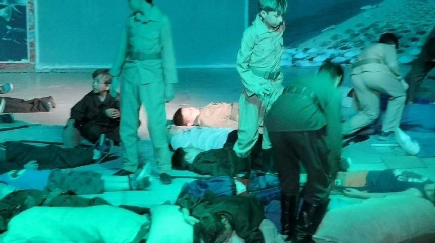 ‘önce Vatan 1915 Yer Çanakkale’ Ayvalık’ı Salladı