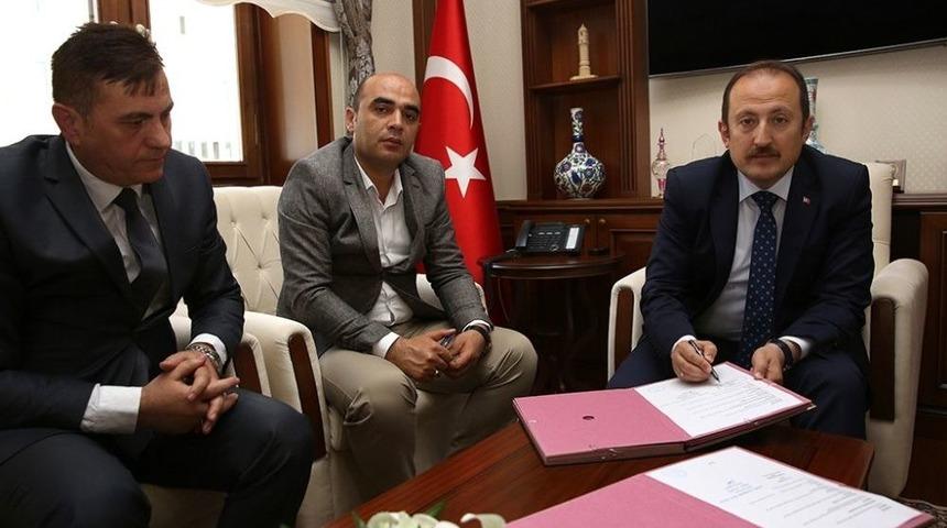 Bayburt’ta ‘onlarca Renk, Yüzlerce Kültür, Dünya 5’ten Büyüktür” Projesi İçin Protokol İmzalandı