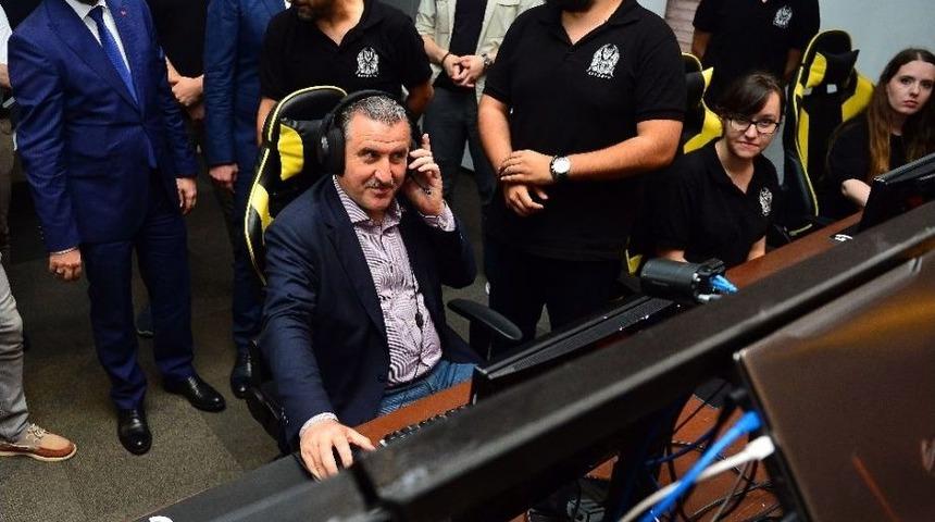 Osman Aşkın Bak: "avrupa Futbol Şampiyonası&rsquo;na Hazırız"