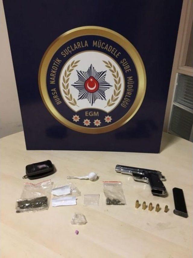 Bursa’da Uyuşturucu Operasyonu: 17 Gözaltı