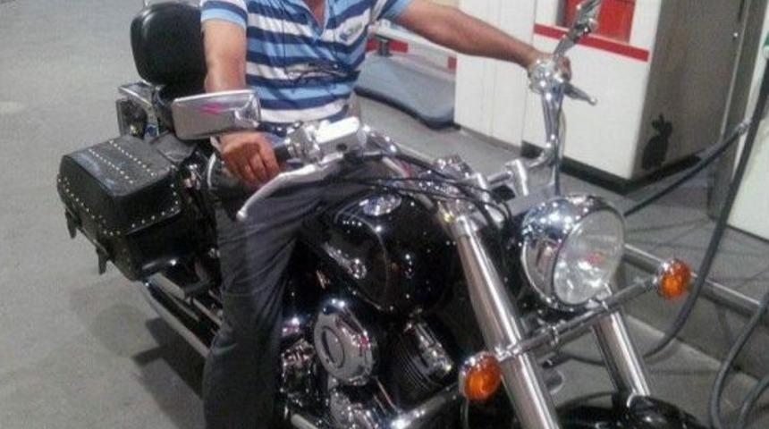 Taksici Boğazı Kesilerek &Ouml;ld&uuml;r&uuml;ld&uuml;