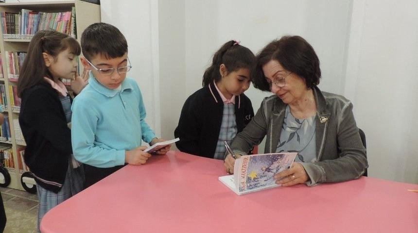 &Ccedil;ocuklar &lsquo;yazarıyla&rsquo; Buluştu