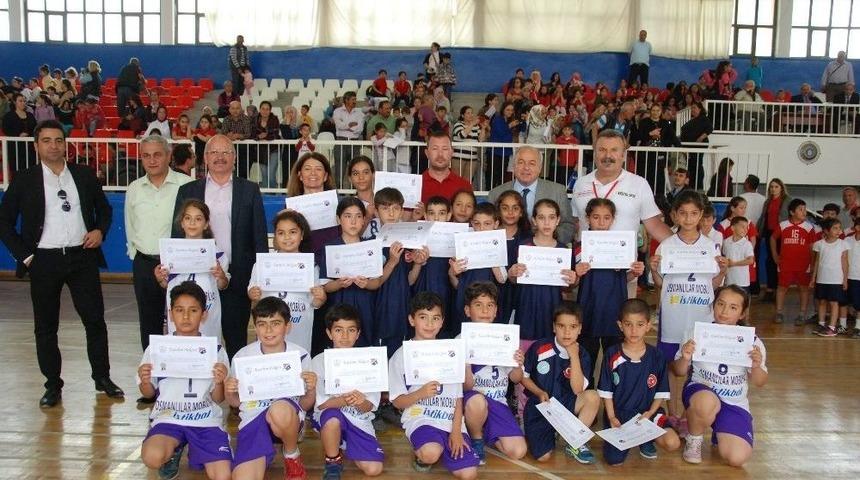 İlkokul Fiziksel Etkinlikler Oyunları Sona Erdi