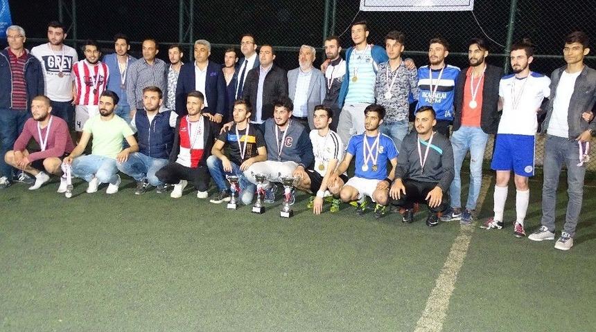 Hisarcık Myo&rsquo;da Halı Saha Futbol Turnuvası Sona Erdi