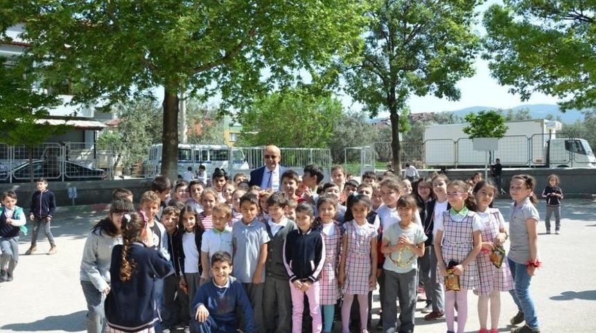 İznik Belediyesi&rsquo;nin En B&uuml;y&uuml;k Desteği Eğitim Kurumlarına