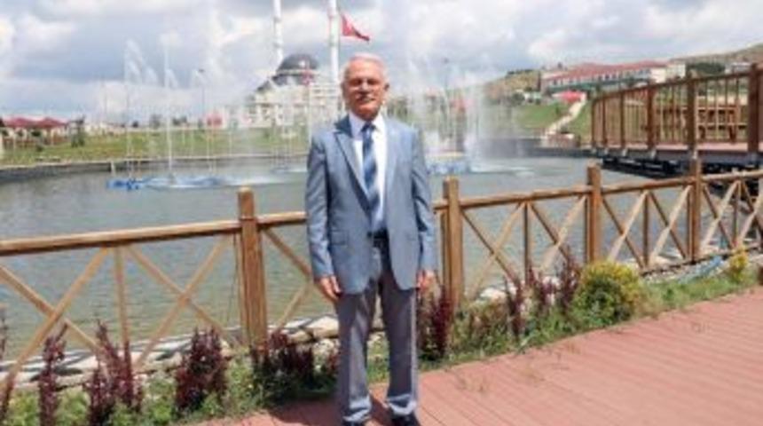 Rekt&ouml;r Karacabey, "başarılı Ve Huzurlu Bir Eğitim &Ouml;ğretim D&ouml;nemi Ge&ccedil;irdik"