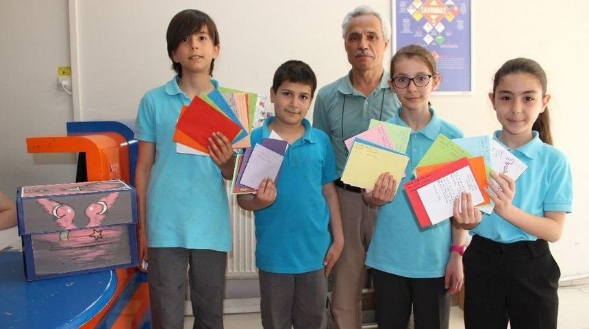 Miniklerin Kalpleri Mehmetçik İçin Atıyor