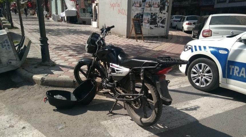 Bafra’da Trafik Kazası: 2 Yaralı