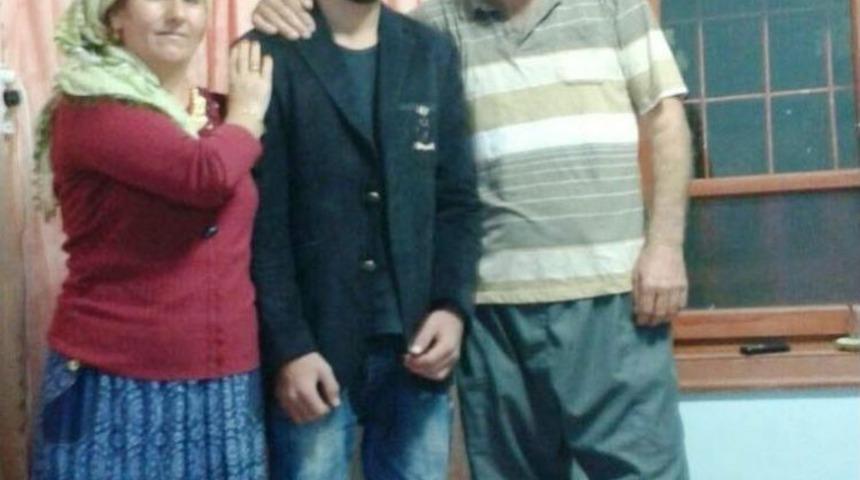 Pompalı T&uuml;fekle &Ouml;ld&uuml;r&uuml;len Aile Bireyleri Yan Yana Defnedilecek