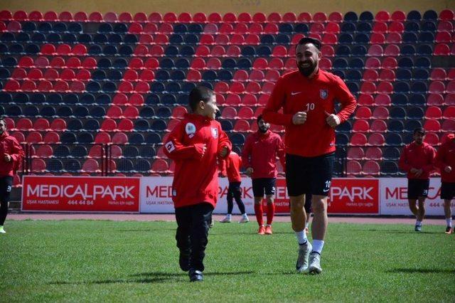 Uşak’ta Özel Gereksinimli Çocuklar İçin Etkinlik Düzenlendi