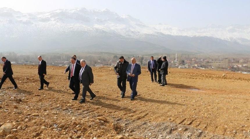 Ne&uuml; Seydişehir Sağlık Bilimleri Fak&uuml;ltesi Yapım Ve Bağışlama Protokol&uuml; Yapıldı