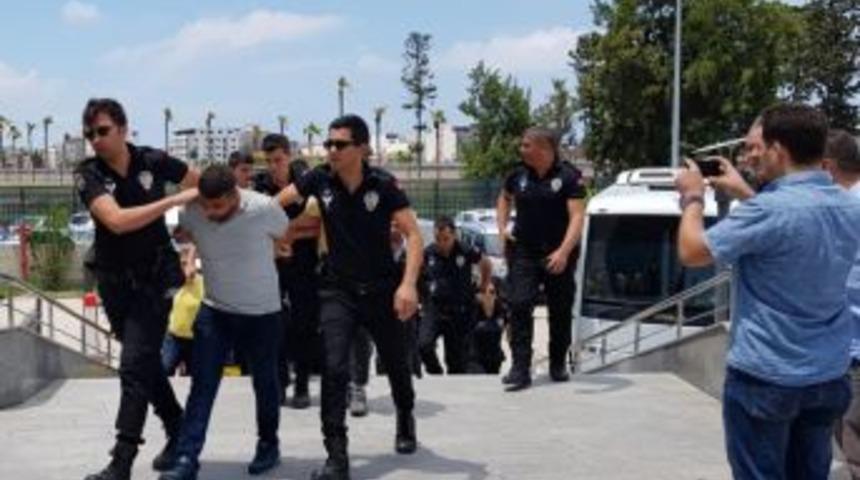 Hatay&rsquo;da Silahlı &Ccedil;atışma: 2 Yaralı