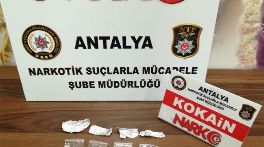 Antalya&rsquo;da Uyuşturucu Operasyonu: 11 G&ouml;zaltı