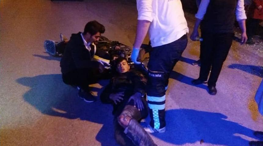 Otomobil İle Motosiklet &Ccedil;arpıştı: 1 Yaralı