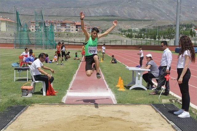 İl Spor Ve Engelliler Spor Merkezleri Kayıtları Devam Ediyor