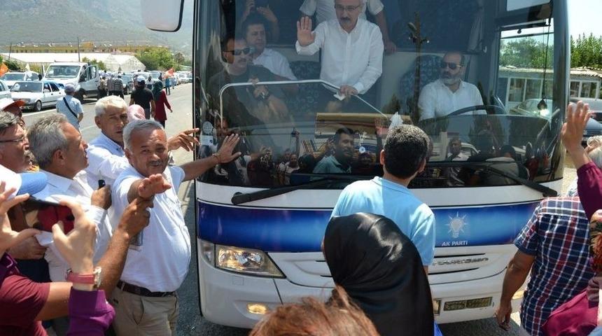 Bakan Elvan Bozyazı&rsquo;da Coşkuyla Karşılandı