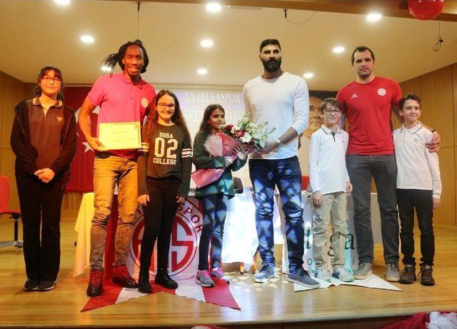 Antalyasporlular, &Ouml;ğrencilerle Buluştu 2