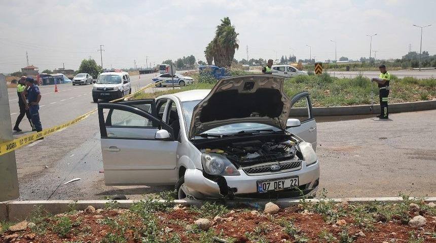 Antalya-burdur Karayolunda Feci Kaza: 1 Ölü, 3 Yaralı