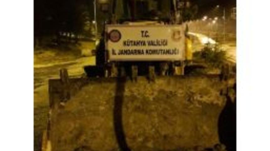 Jandarmadan Ka&ccedil;ak Kazıya Su&ccedil;&uuml;st&uuml;