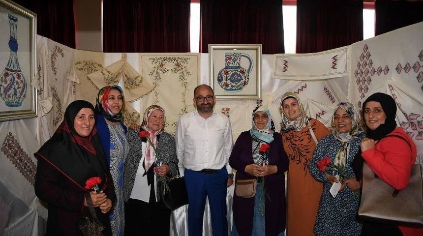 Kar-mek Yıl Sonu Sergisi A&ccedil;ıldı