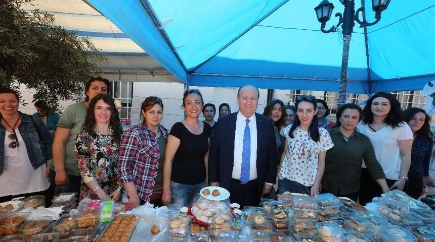 Başkan &Ouml;zakcan, Sokak Hayvanları İ&ccedil;in &rsquo;ben De Varım&rsquo; Dedi