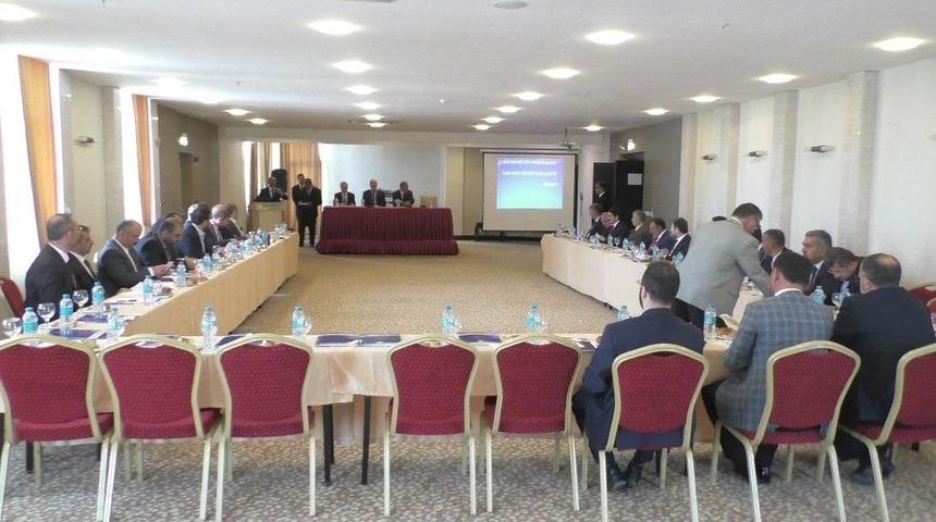 Beyşehir&rsquo;de İl&ccedil;e M&uuml;ft&uuml;leri Toplantısı